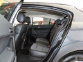 2017 SUV 1.6T Զ