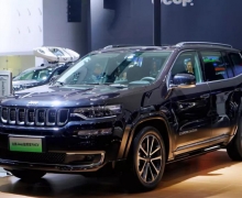 ƿЯ Jeep ȫϵ೤ɳչ