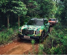 ǰȮ Ϲ󹷺RAV4ٷĲԩ