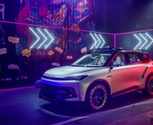 SUV ħУĴħ