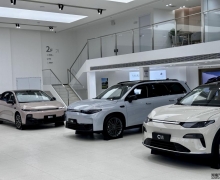 零跑汽车长沙云栖路店盛大启幕 | 岳麓含浦片区迎来智能出行新地标