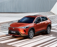 全新卡罗拉锐放焕新上市,打造10万级全能SUV性价比标杆