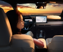 全新卡罗拉锐放焕新上市,打造10万级全能SUV性价比标杆