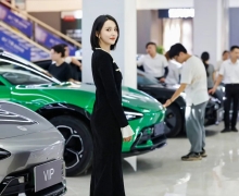 �򳵣��͵���������������ĵ�һ���۹�����ʢ����Ļ