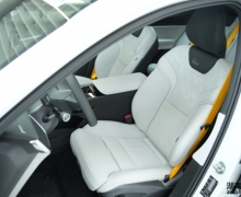 SUV3׵Ǻϣۼ698,000Ԫ