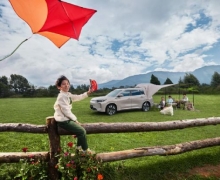 һڼ11.98ԪE5 PLUSԤ