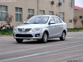 2012 1.3L ֶ׼