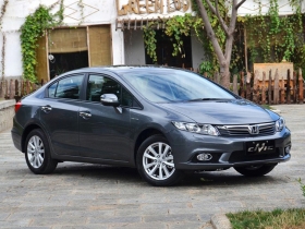 2013 ʮ 2.0L ԶTYPE-S