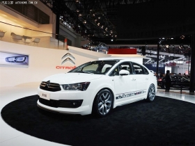 2014 VTS 2.0L ԶƷ