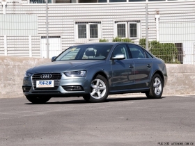 2015 30 TFSI ֶ