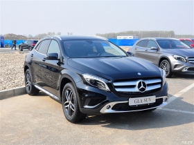 2015 GLA 220 4MATIC 